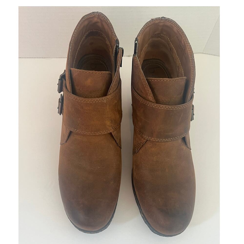Women's BOC Born Concept Boots Booties Ankle Brown Leather Zipper Size 9.5/41 - Picture 2 of 8